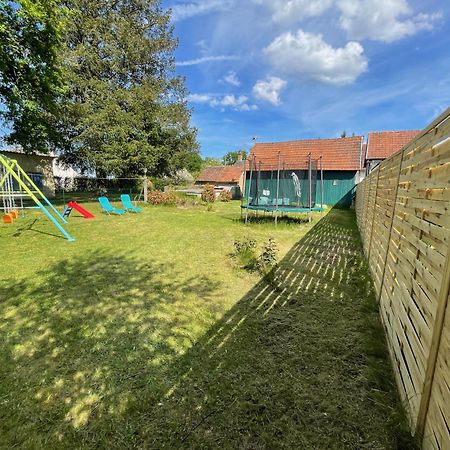 Le Cocoon D'Annabelle - Jolie Maison Avec Jeux Et Grand Jardin Pierrefitte-sur-Sauldre Buitenkant foto